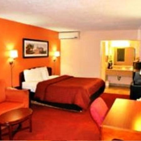 Westgate Inn And Suites Clarksville Zimmer foto